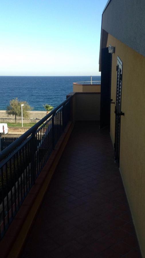Casa Carmelo Apartment Nizza di Sicilia Exterior photo